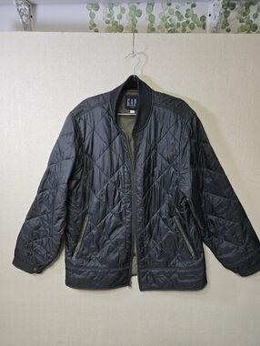 GAP Men's Quilted Black Puffer Bomber Jacket